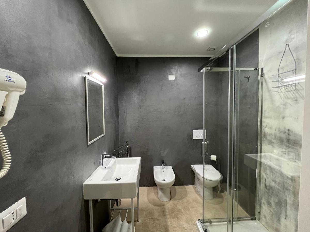 Bed and Breakfast La Piazza Beb Тропеа Екстер'єр фото