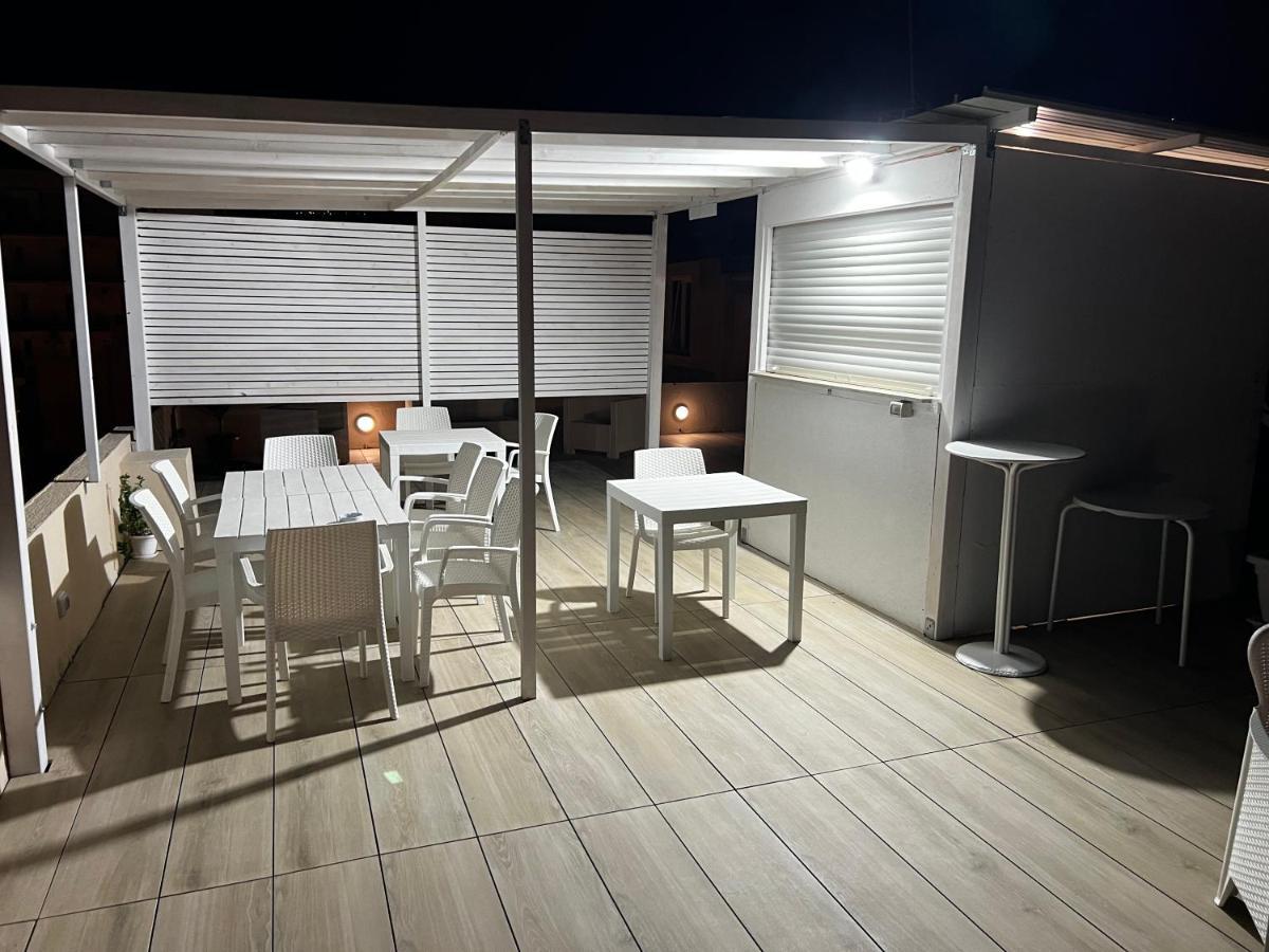 Bed and Breakfast La Piazza Beb Тропеа Екстер'єр фото